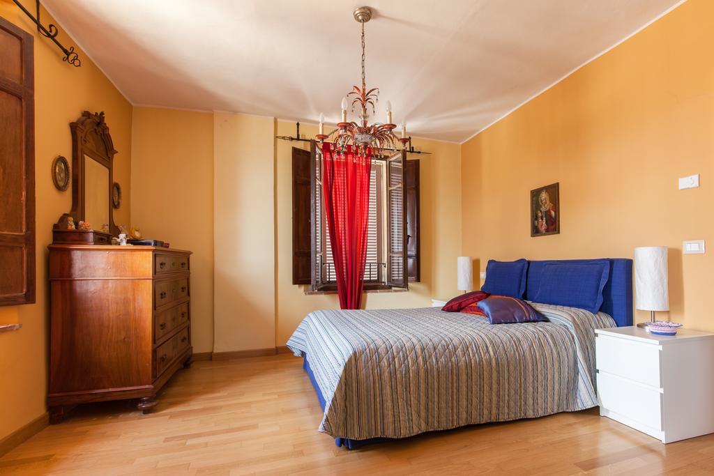 Casa Breccia Villa Compignano  Rum bild